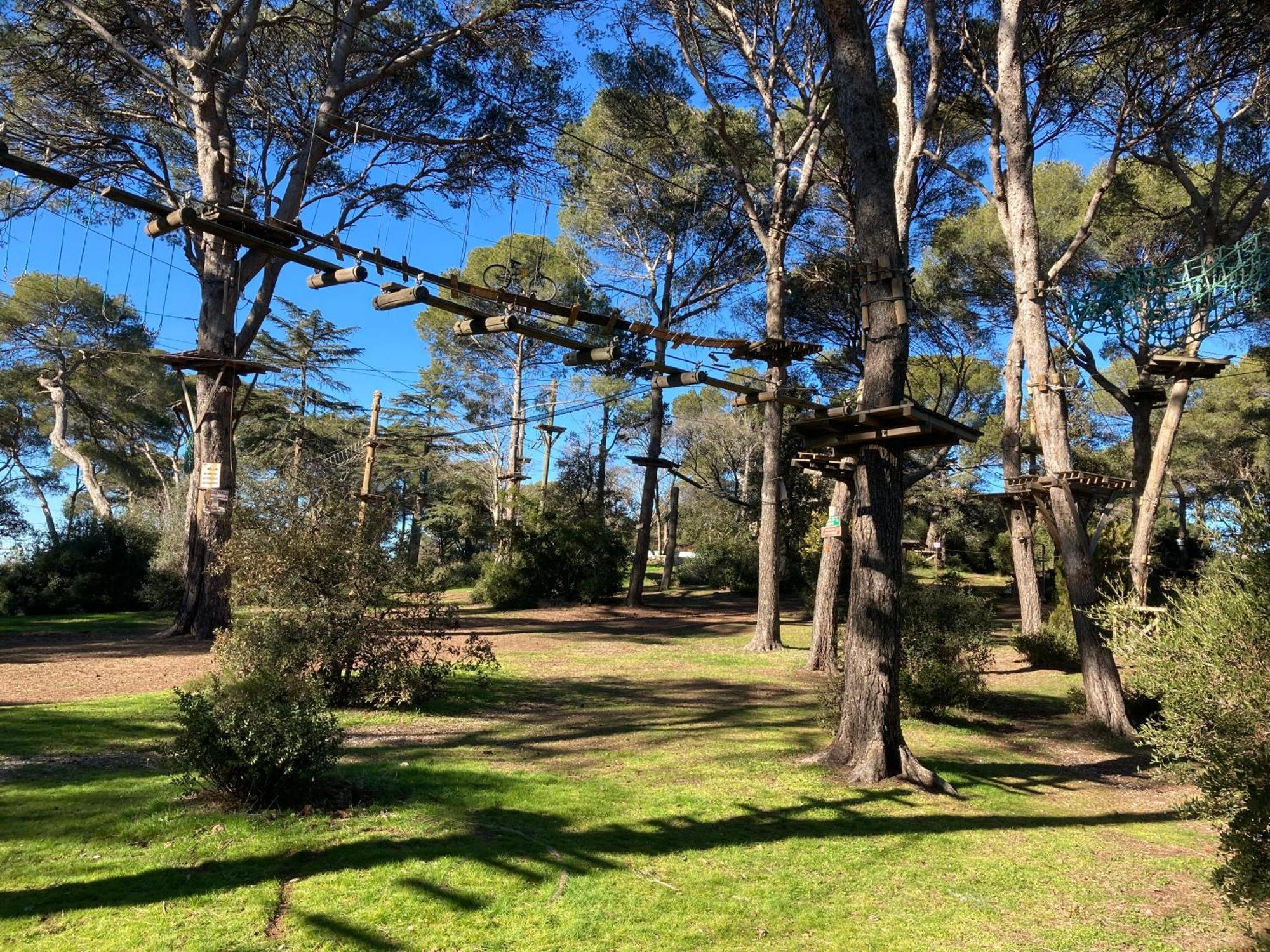 CAP D'AGDE studio cabine 6 pers. + terrasse + parking privé + clim  Extérieur photo